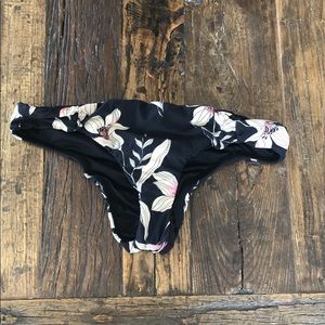 Cheeky ruched O’Neill bikini bottom